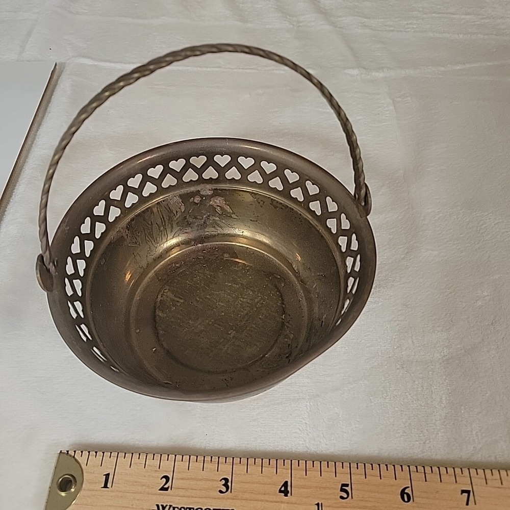 Solid Brass Basket W/Heart Shaped Cutouts Around Rim 6" Diameter